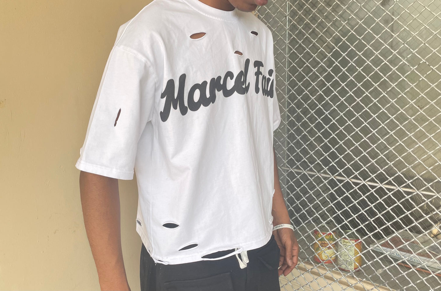 (MF) White Distressed tee