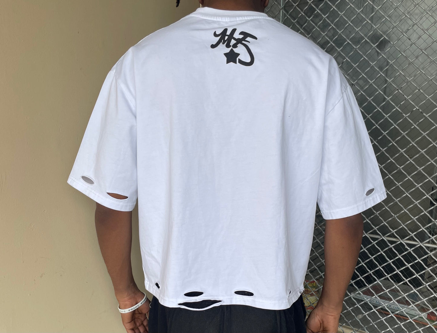 (MF) White Distressed tee
